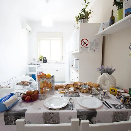 U Scrusciu Do Mari B&B 레알몬테